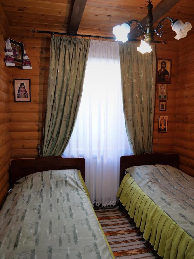 Sadyba Pochayiv Villa Pochaiv Dış mekan fotoğraf